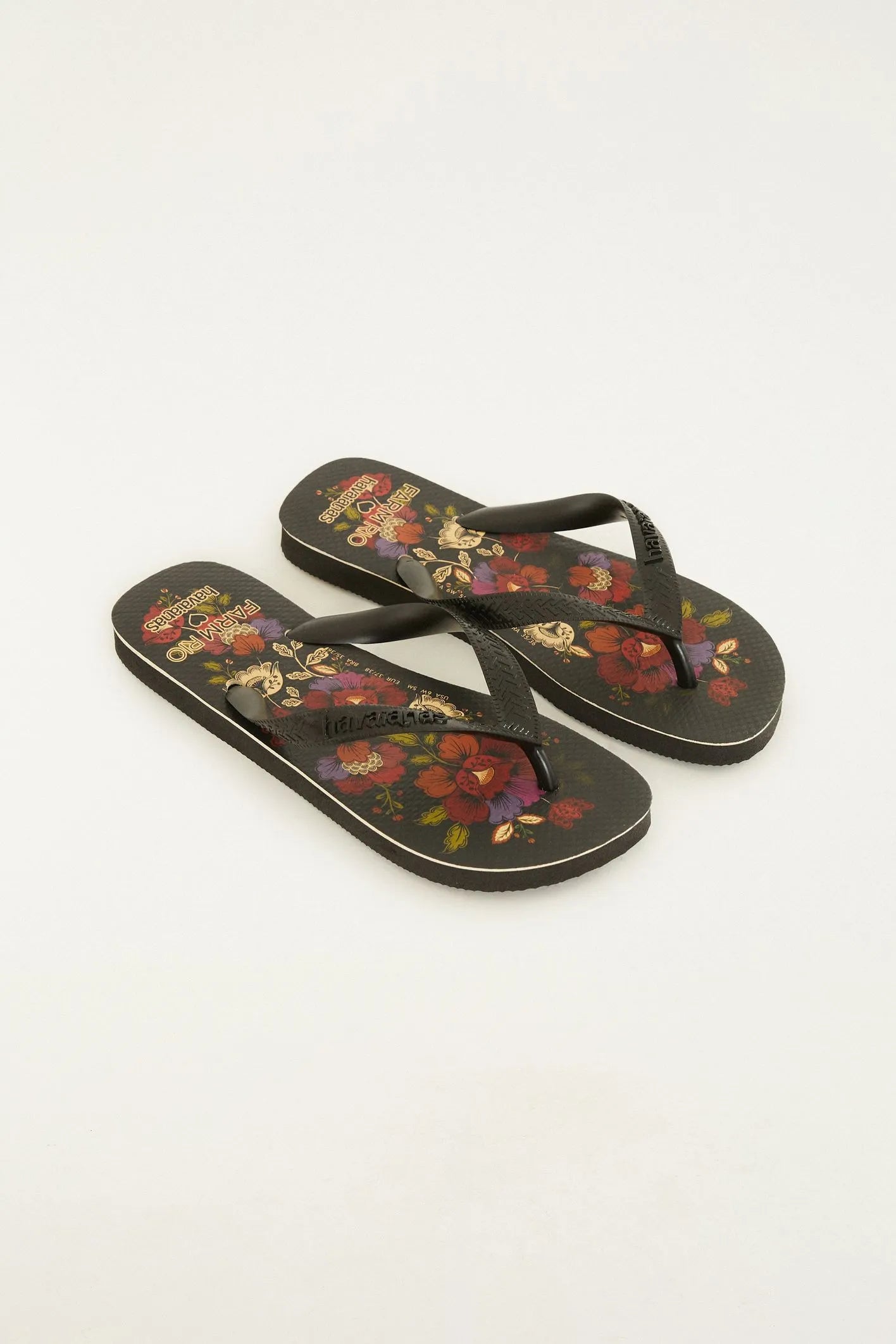 Chinelo Jardim de Porcelana